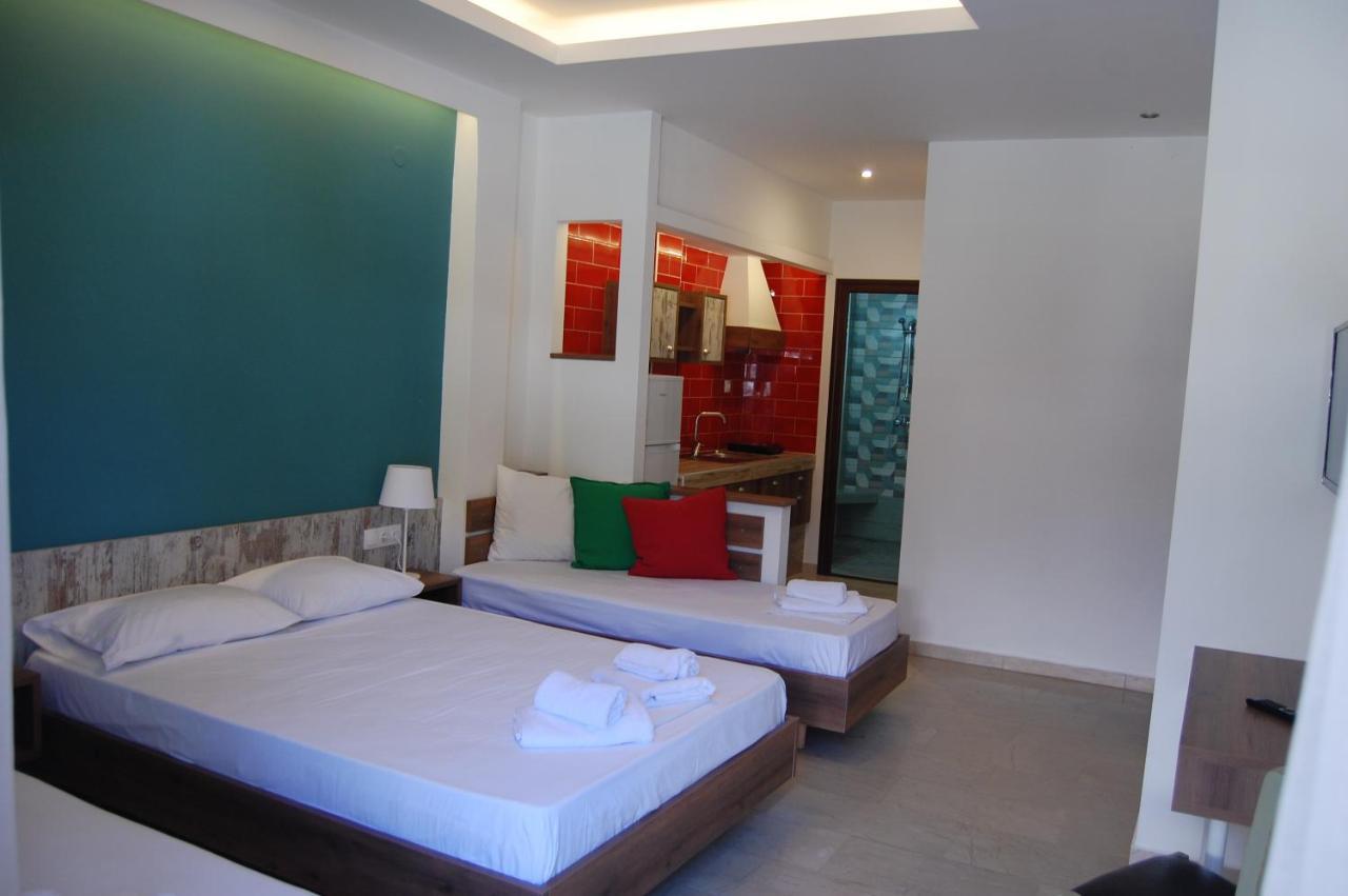 Vrasná Giorgos Apartments Square מראה חיצוני תמונה