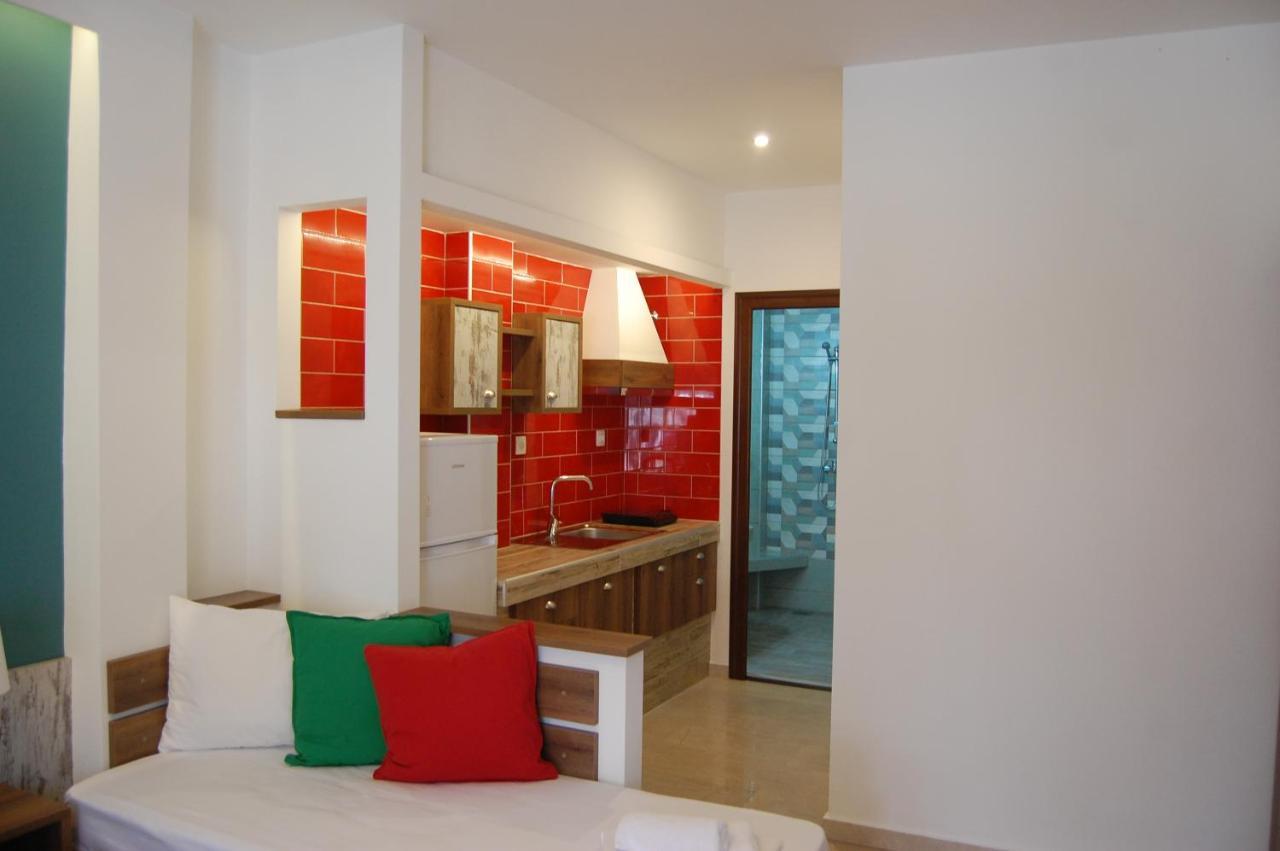 Vrasná Giorgos Apartments Square מראה חיצוני תמונה