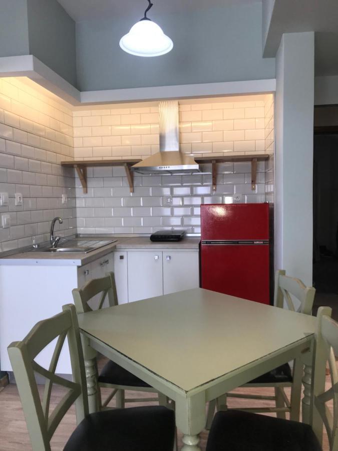Vrasná Giorgos Apartments Square מראה חיצוני תמונה