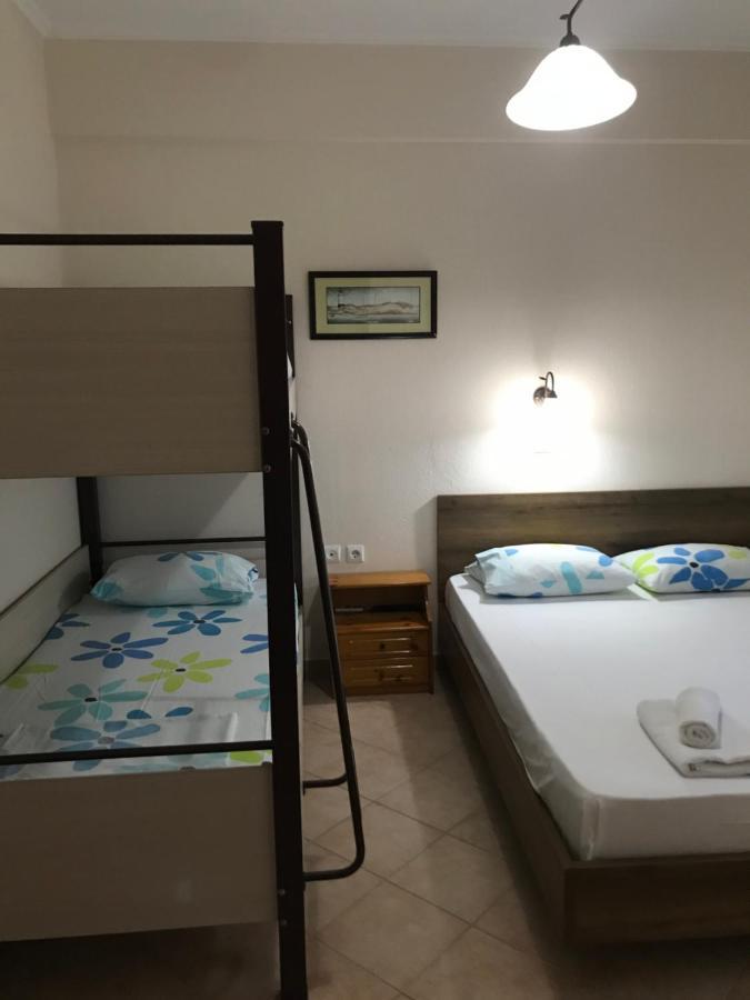Vrasná Giorgos Apartments Square מראה חיצוני תמונה