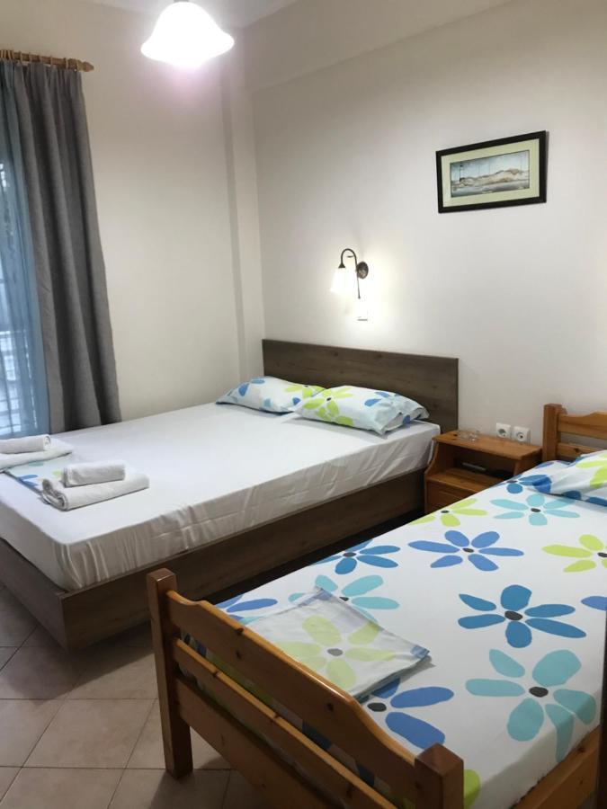 Vrasná Giorgos Apartments Square מראה חיצוני תמונה